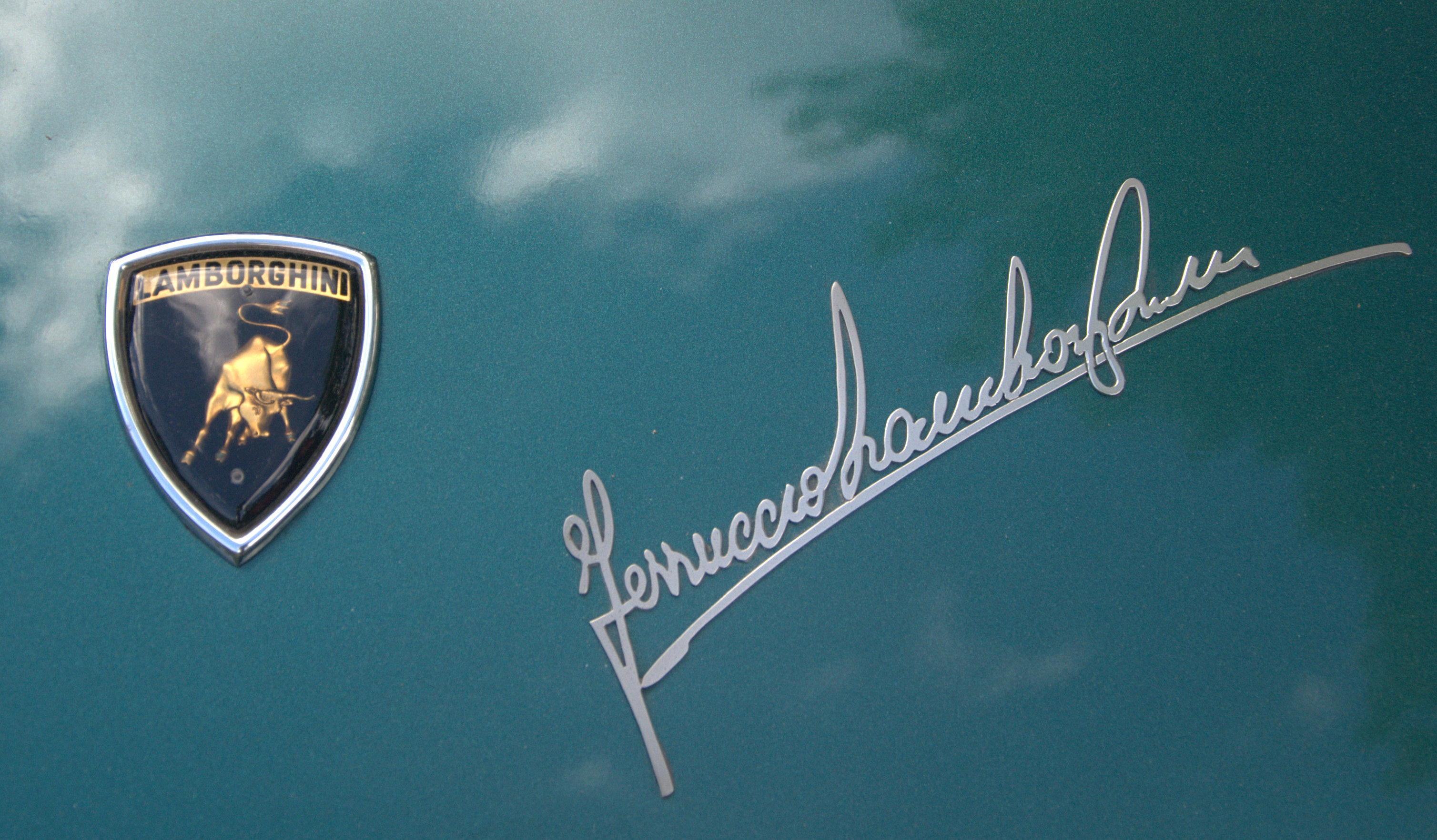 Scudetto originale della Lamborghini. 
